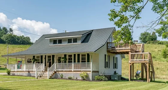 Tennessee farmhouse for sale