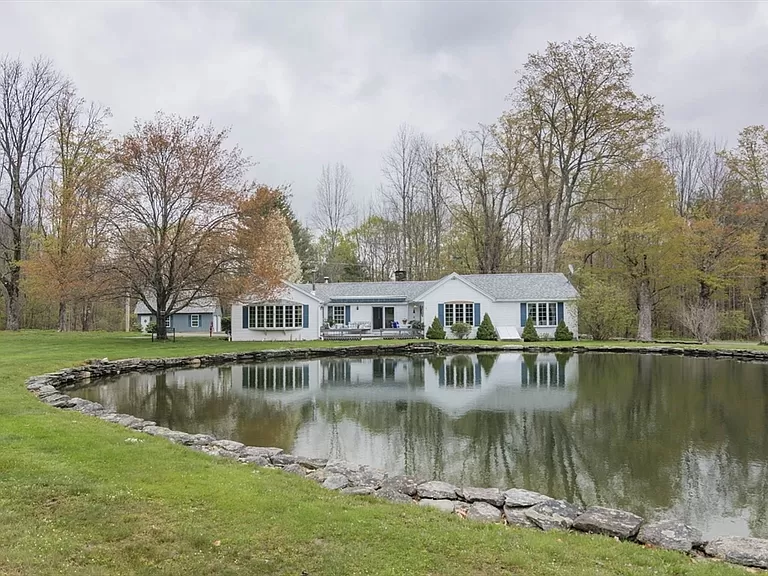 Picturesque Massachusetts farmhouse for sale. Explore this 53+-acre country farmland.