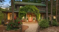 Charming North Carolina cabins for sale. Discover this mountain log cabin in North Carolina.