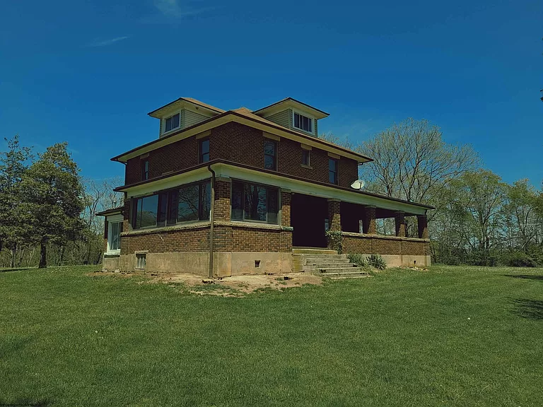 Historic West Virginia farmhouse for sale: A Classic American Foursquare on 30 Acres.