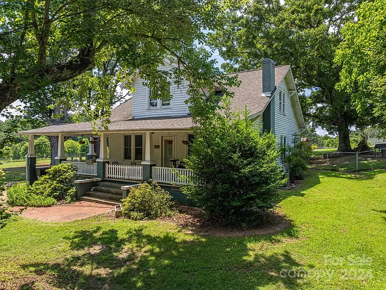 Charming North Carolina Farmhouse for Sale—Little Farmhouse in NC on 14 Acres.