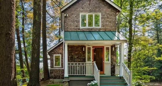 New Hampshire Waterfront Home for Sale: Explore this stunning Chase Pond Cabin Getaway.