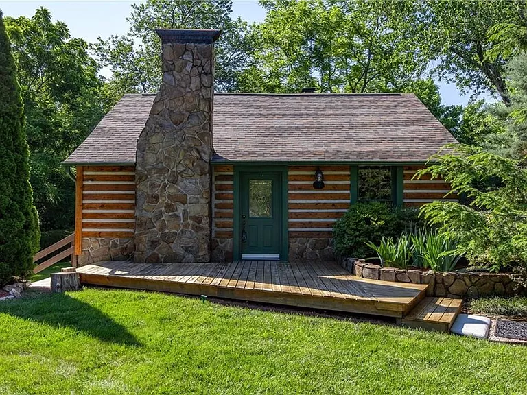 Affordable North Carolina Cabins for Sale, Home on Half Acre with Lush Landscaping.