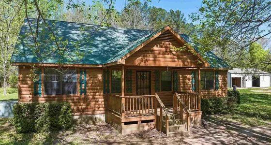 Charming Tennessee Cabins for Sale-Tennessee Real Estate on 12 Acres.