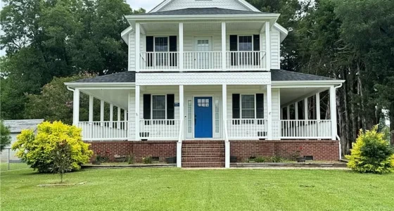 North Carolina Waterfront Homes for Sale: Creek-Front Home with Wrap-Around Porch.