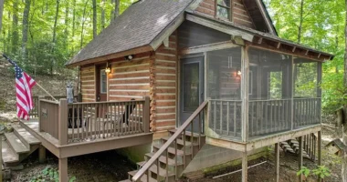 Georgia Log Cabins for Sale with No HOA-Stunning Cabin in the Woods.