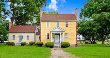 This North Carolina Homes for Sale: Cullen Pippen House.