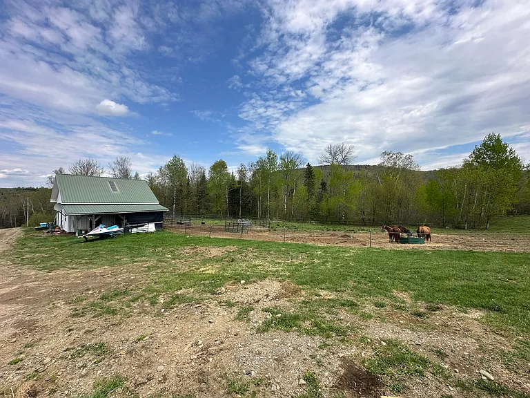 Maine Real Estate for Sale; Cheap Home On 30 Acres.