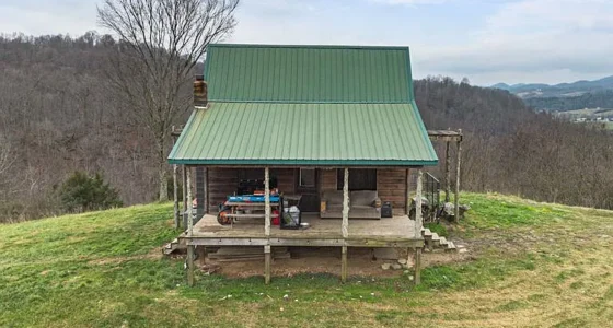 Virginia Cabins for Sale On 118 Acres.