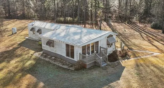 North Carolina Farmhouses for Sale On 16 Acres